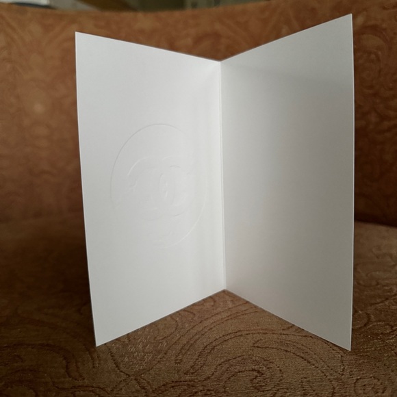 ✉️ Chanel White and Gold Greeting Card - Picture 4 of 5